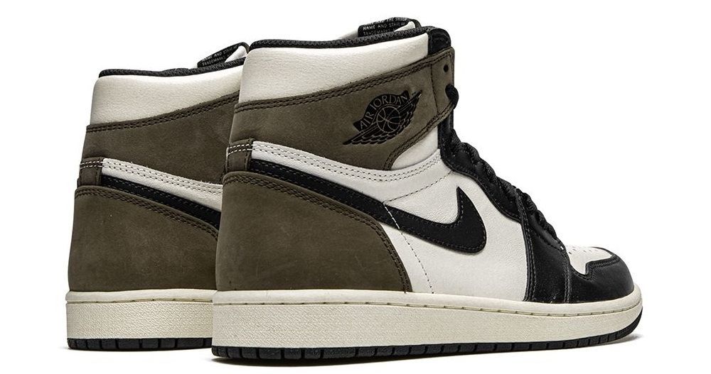 Nike Air Jordan 1 Retro High Dark Mocha, белый с черным и коричневым, кожа, нубук, женские